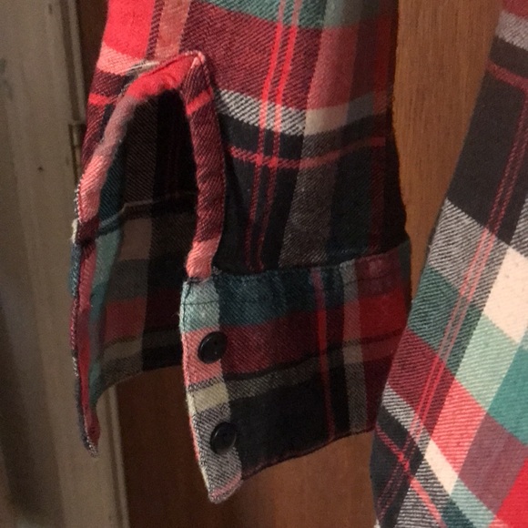 PASSPORT 3/4 Roll Sleeves Plaid Button Down Shirt - Picture 6 of 13